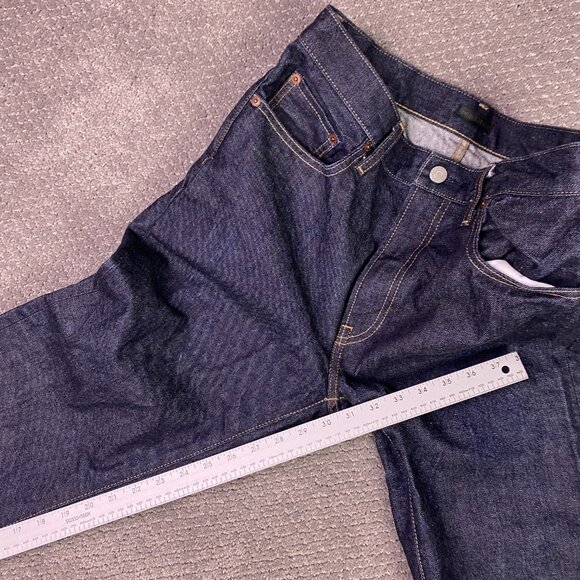 Uniqlo Selvedge Denim Jeans Men's 31 Kaihara Dark Wash Measures 32.5 x 30.25 - Picture 13 of 14